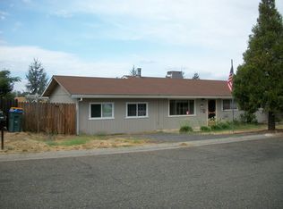 4580 Volo Mine Dr, Diamond Springs, CA 95619