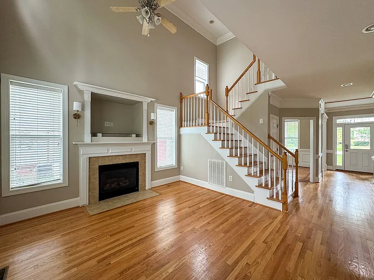 709 Kensington Park Rd — Photo 9