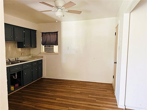 5th image of 104 N Standard Ave