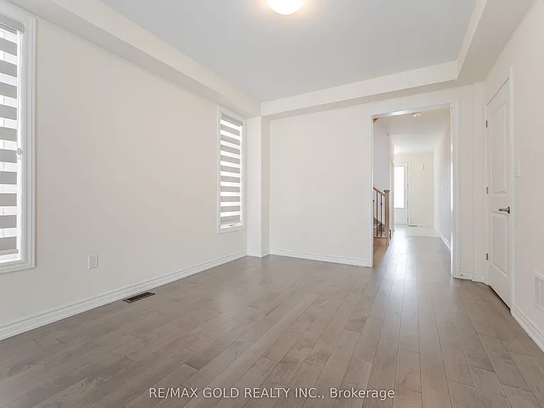 9 Kentledge Ave — Photo 5