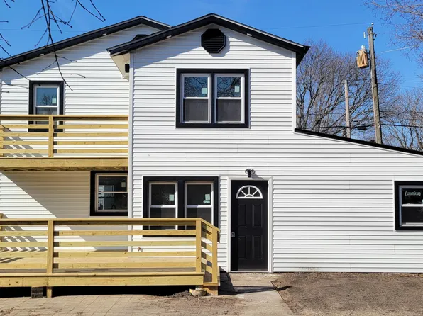 6720 Tapper Ave, Hammond, IN 46324