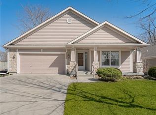 8629 Stearns Ave, Overland Park, KS 66214