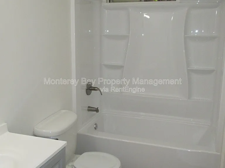 851 Taylor St #8 — Photo 16