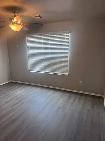 10300 Hidden Village Dr — Photo 5