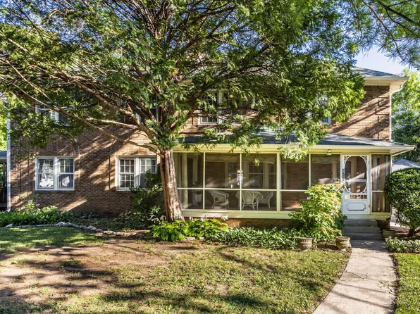 910 Kessler Blvd, Indianapolis, IN 46220