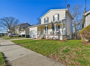 520 Gibbs Rd, Akron, OH 44312