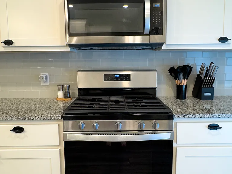 1316 McQueeny Dr — Photo 16