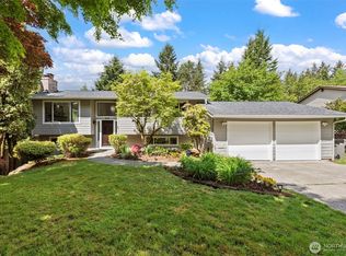 9305 169th Pl NE, Redmond, WA
