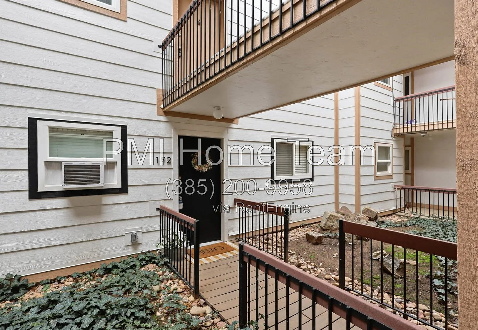 2 bed, 1.0 bath, 720 sqft, $1,175 — Photo 2