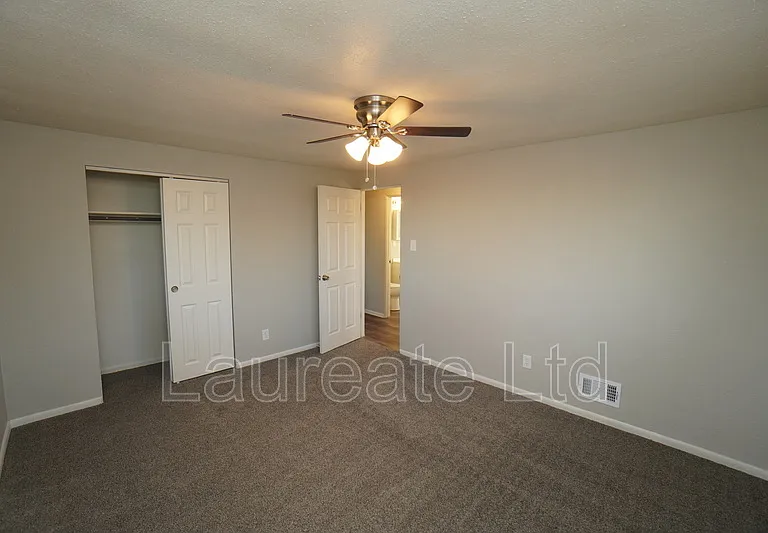 677 Miller Ct — Photo 8
