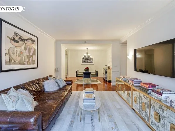 400 East 51st Street 4E image 2 of 15