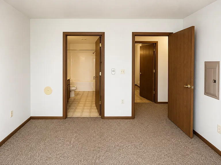 1001 Grandview Ave — Photo 22