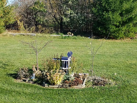 3rd image of 12740 Oak Hill Ct