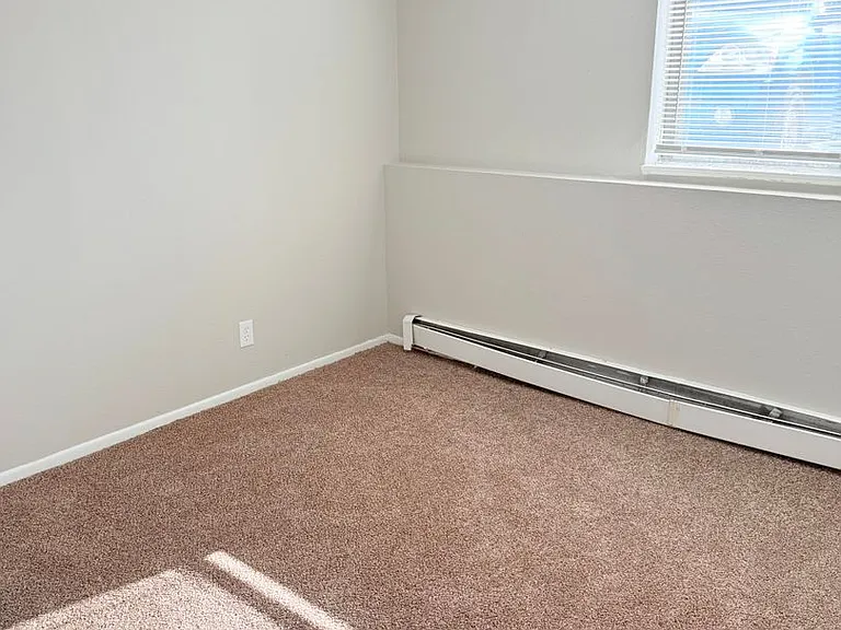 2620 King Street — Photo 12