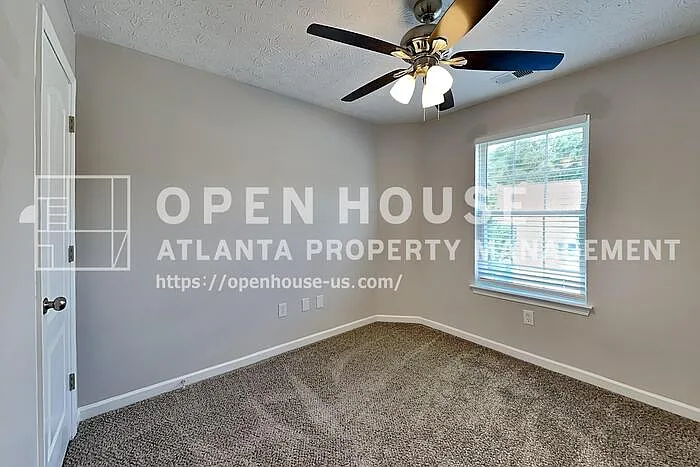 101 Saint Ann Cir — Photo 12