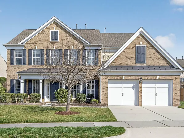 307 Affinity Ln, Cary, NC 27519