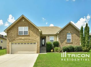 325 Brandywine Ln, Springfield, TN 37172