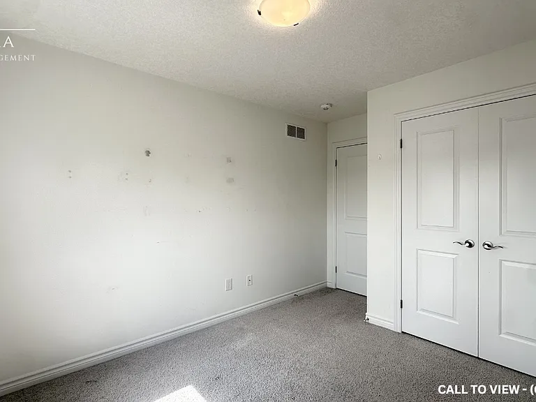 1736 Finley Cres — Photo 13