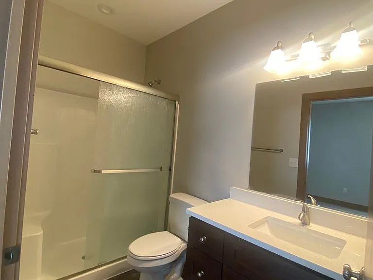1414 E. 6th Duplex — Photo 11