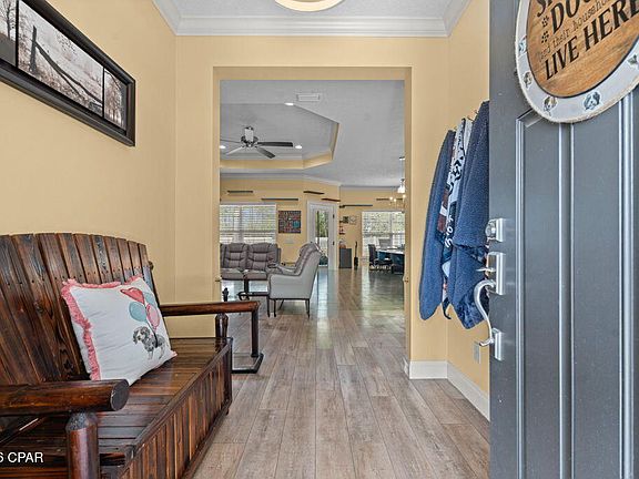 4th image of 211 Skunk Valley Rd