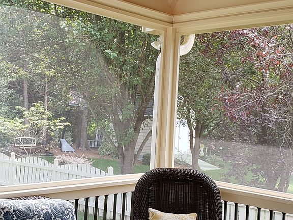 Relaxing screen porch