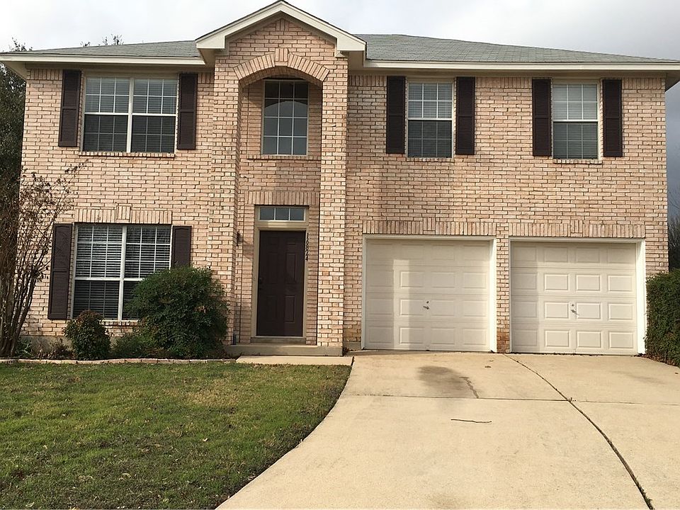 1st image of 16824 Luckenwald Dr