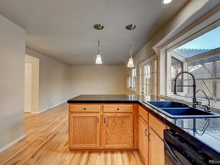 8679 Garrison Ct — Photo 7