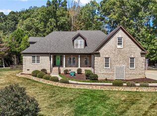 3503 Summit Lakes Dr, Browns Summit, NC 27214