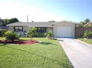 410 SW 6th Ave, Boynton Beach, FL 33435