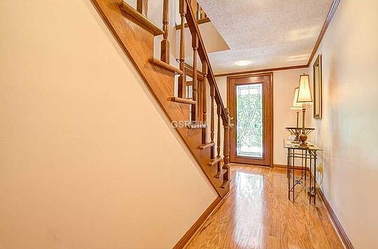 4th image of 30143 West Ave