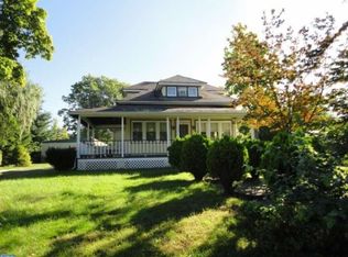 1046 Lower Landing Rd, Blackwood, NJ 08012