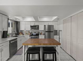 1407 N 44th St, Phoenix, AZ 85008