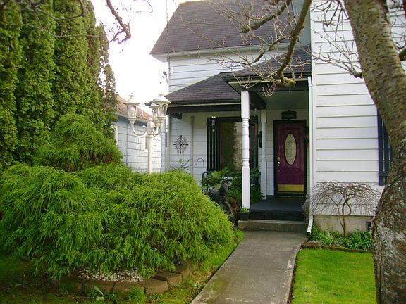 3rd image of 2512 Aberdeen Ave