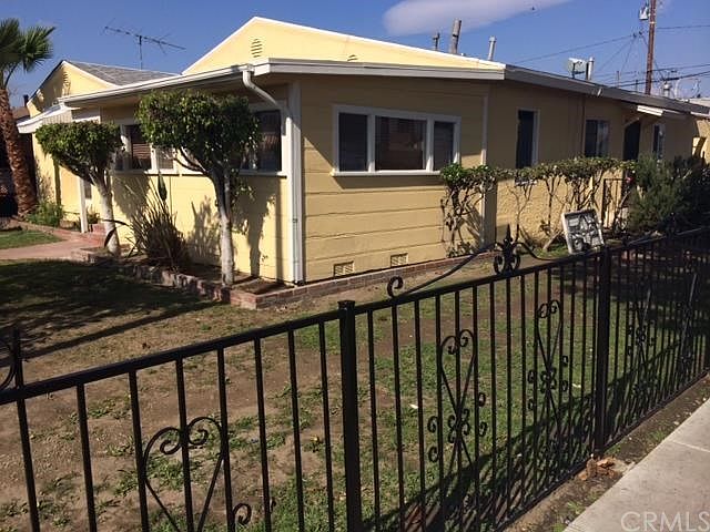 2nd image of 4057 E 55th St