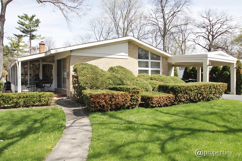 1651 Berkeley Rd photo 1