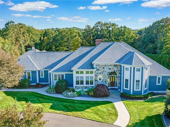 17 Crystal Brook Road, Wolcott, CT 06716
