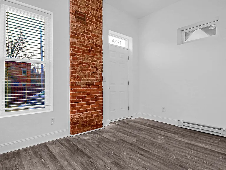 18th Street Lofts — Photo 11