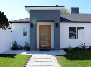 7933 Chastain Pl, Reseda, CA 91335