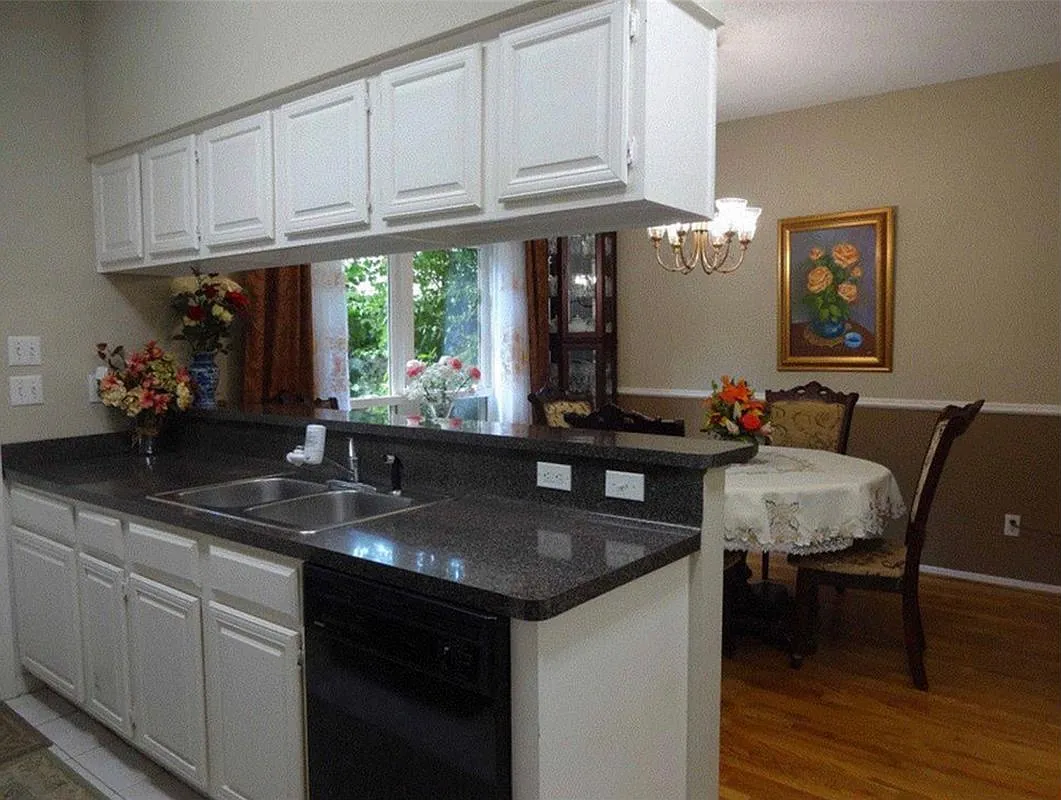 2 bed, 2.5 bath, 1399 sqft, $2,200 — Photo 4