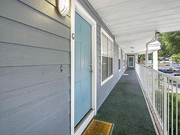 3rd image of 5465 Lake Margaret Dr APT G
