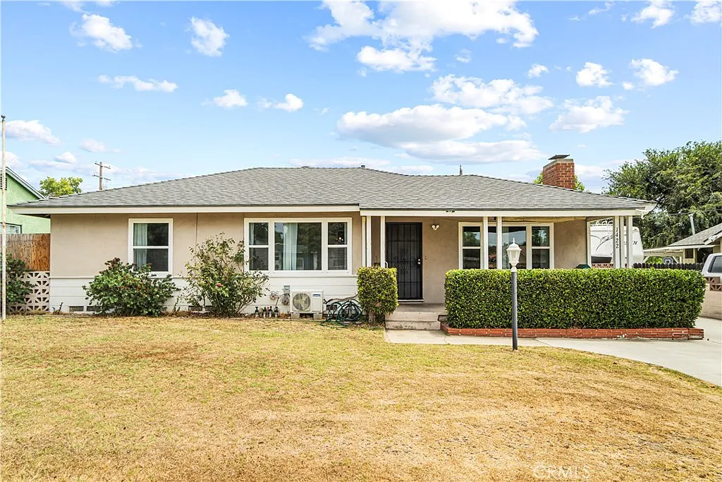 4 bed, 1526 sqft, $3,500 — Photo 1