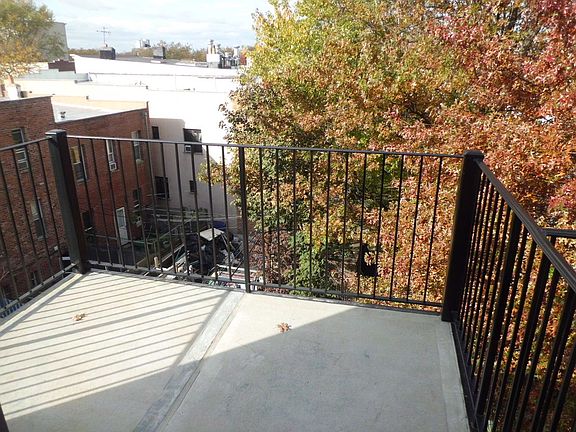 2nd image of 490A 7th Ave #3