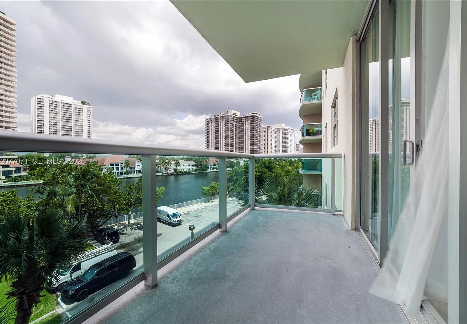 Oceanview Building A Cond — Photo 2