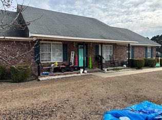 2605 Nicholson Dr, Sumter, SC 29153