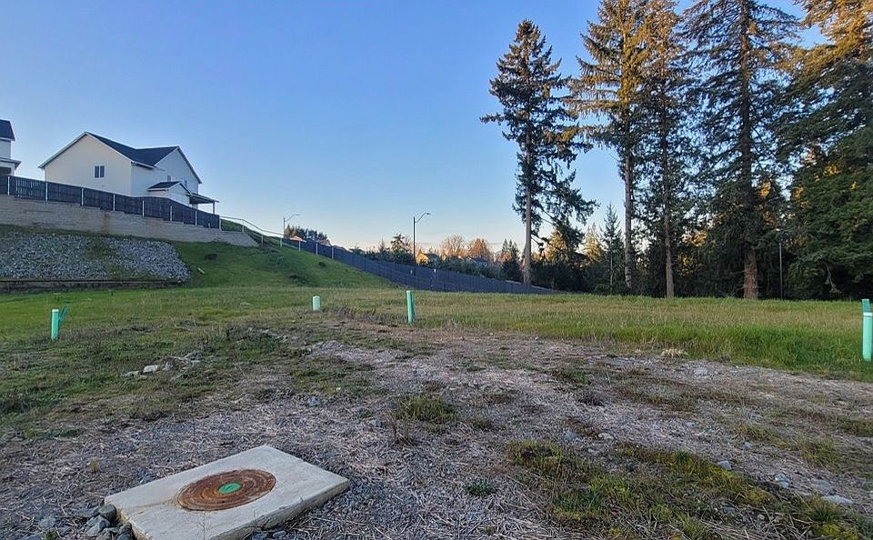 1st image of 3507 N 12th Cir