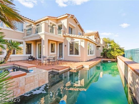2900 Carmelo Dr, Henderson, NV 89052