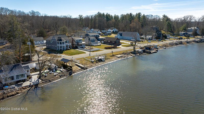 3rd image of L31.1 NYS Route 9P