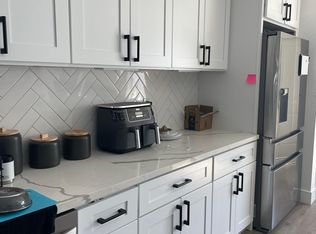 270 Lafayette Dr, Oxnard, CA 93036