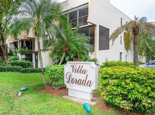 20300 W Country Club Dr APT 117-3, Aventura, FL