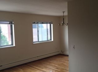 2112 43rd St, Astoria, NY 11105